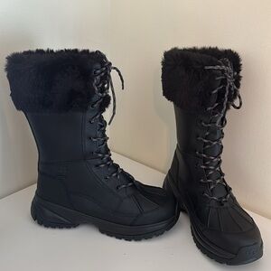 UGG Yose Fluff black winter boots women size 7